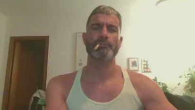 hotreds webcam model stream image