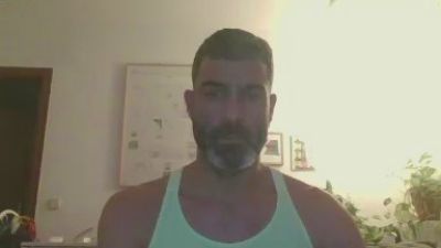 hotreds webcam model stream image