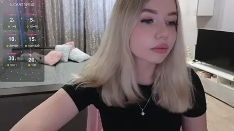 mayYYMAYYYYY webcam stripchat model stream image