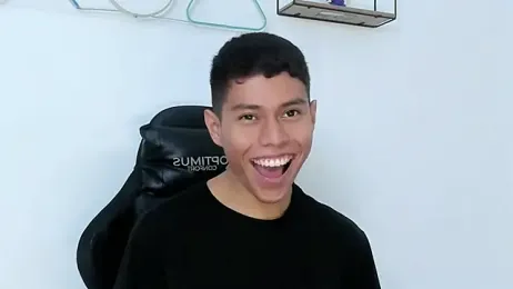 Adriel_Saenz webcam model stream image