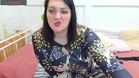 LaraVins webcam stripchat model stream image