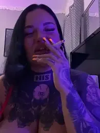 _MelinaCurves_ webcam model stream image