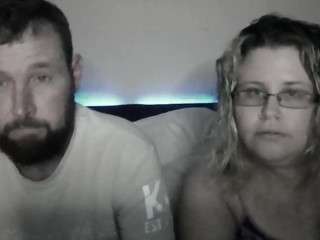 spicycouple1825 webcam camsoda model stream image