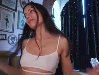 nixotica_ webcam model stream image