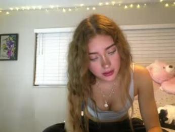 chloemae7 webcam model stream image