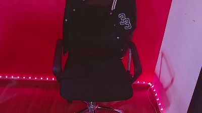 Larry_Art_A webcam model stream image