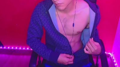 Larry_Art_A webcam model stream image