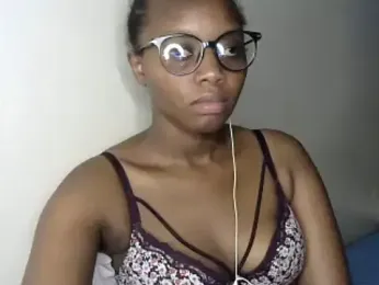 Sexy_burberry webcam stripchat model stream image
