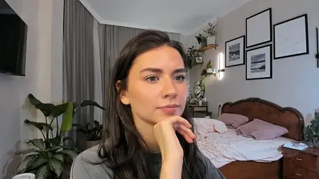 NicoleLuv webcam model stream image