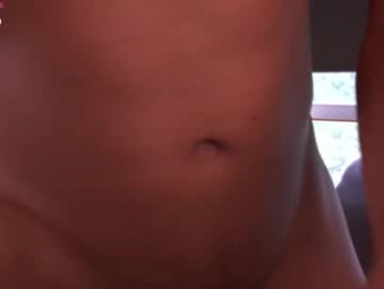 tyler_muscle webcam model stream image