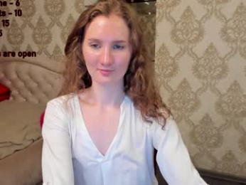 alika_shy webcam model stream image