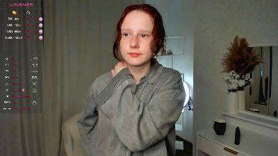 OdellaDuell webcam model stream image