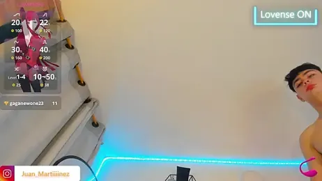 Im_Juaniito webcam model stream image