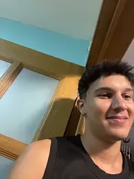 Leo_Savage_ webcam model stream image