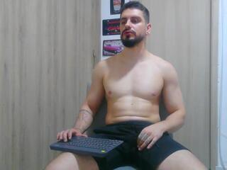 Aaron Kwok webcam model stream image