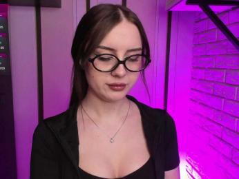 MeowLuna webcam model stream image