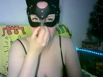 GoldenFisha webcam model stream image