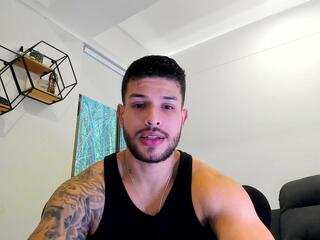 Santos Ramirez webcam model stream image