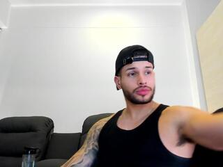 Santos Ramirez webcam flirt4free model stream image