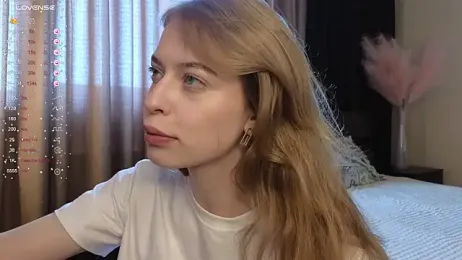Aur0ra_shine webcam model stream image