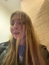 Sunny___Bunny webcam model stream image