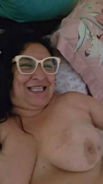 Caritovivi webcam model stream image