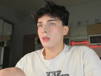 mystic_evan webcam model stream image
