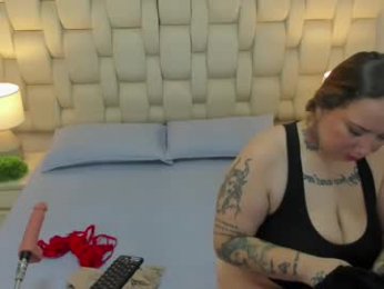 miaandmolly_ webcam model stream image