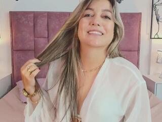 Pamela Collin webcam model stream image