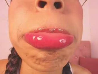 dulce_brown01 webcam preview