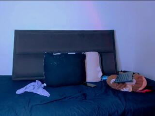 Kheil Aye webcam model stream image