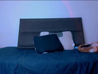 Kheil Aye webcam model stream image