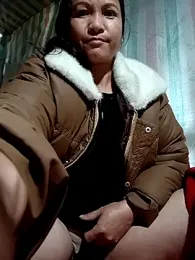 Love-Mama33 webcam model stream image