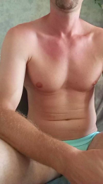 Dylan_12 webcam model stream image