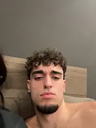 rich_papi webcam model stream image