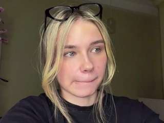 katerinepulkkinen webcam model stream image