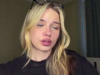 katerinepulkkinen webcam model stream image