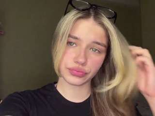 katerinepulkkinen webcam model stream image