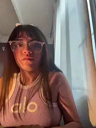 angie_rousse_ webcam stripchat model stream image