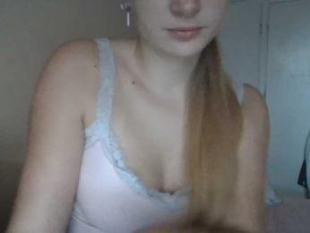 Violetta101 webcam model stream image
