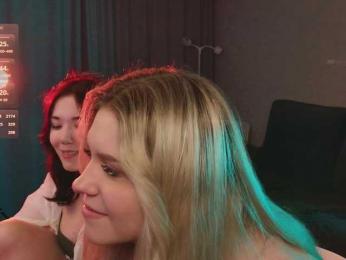 velouraa webcam bongacams model stream image