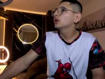 a_lejandro_08 webcam model stream image