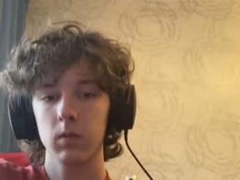 alek_trika webcam chaturbate model stream image
