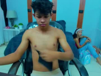 leslieanddrako webcam model stream image