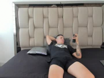 enzo_issis webcam model stream image