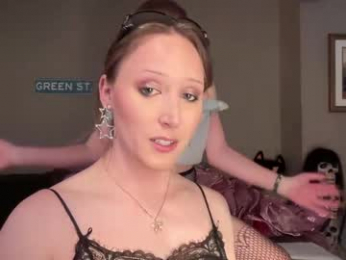 greenxxxqueen webcam model stream image
