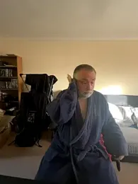 LondonTeffy webcam model stream image