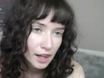 indiramcclamroch webcam chaturbate model stream image