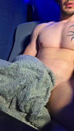 Brooly90 webcam cam4 model stream image