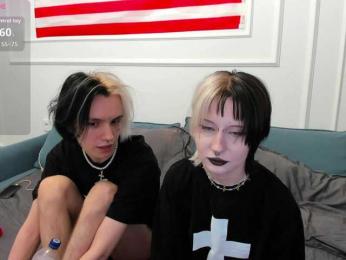 VeryRareTwix webcam model stream image